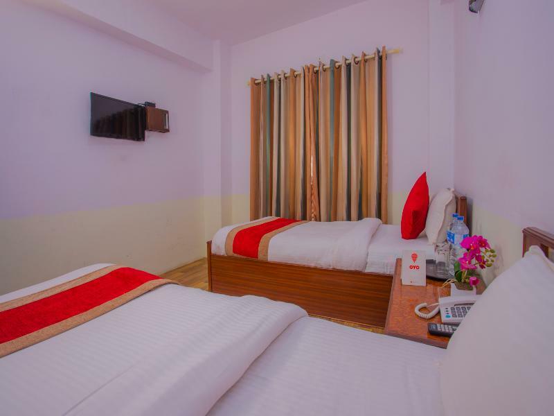 Oyo 255 White Zambala Hotel Kathmandu Buitenkant foto
